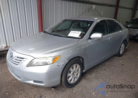 2008 Toyota Camry z USA, uszkodzony, nr VIN 4T1BE46K58U257844
